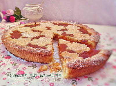 CROSTATA CON CONFETTURA