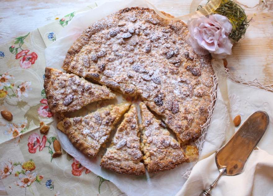 CROSTATA ALLE MANDORLE CON MARMELLATA E CREMA AL LIMONE