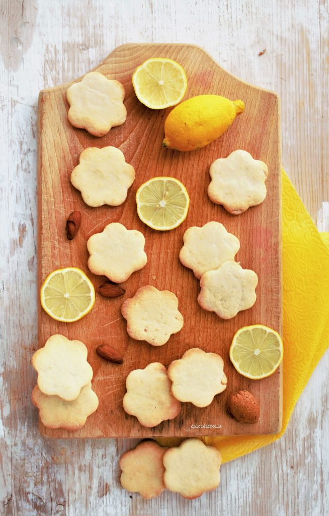 biscotti limone e mandorle