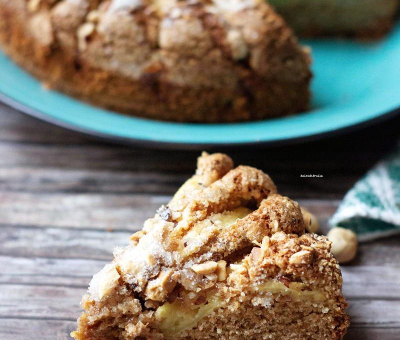 TORTA INTEGRALE ALLE MELE E NOCCIOLE