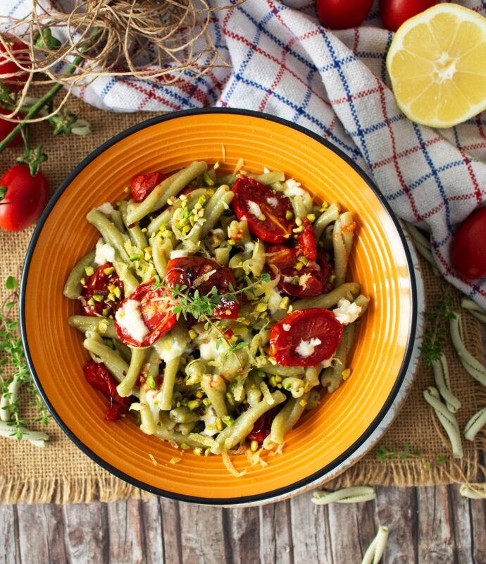 CASARECCE AL PISTACCHIO CON POMODORINI AL FORNO FIORDILATTE E LIMONE