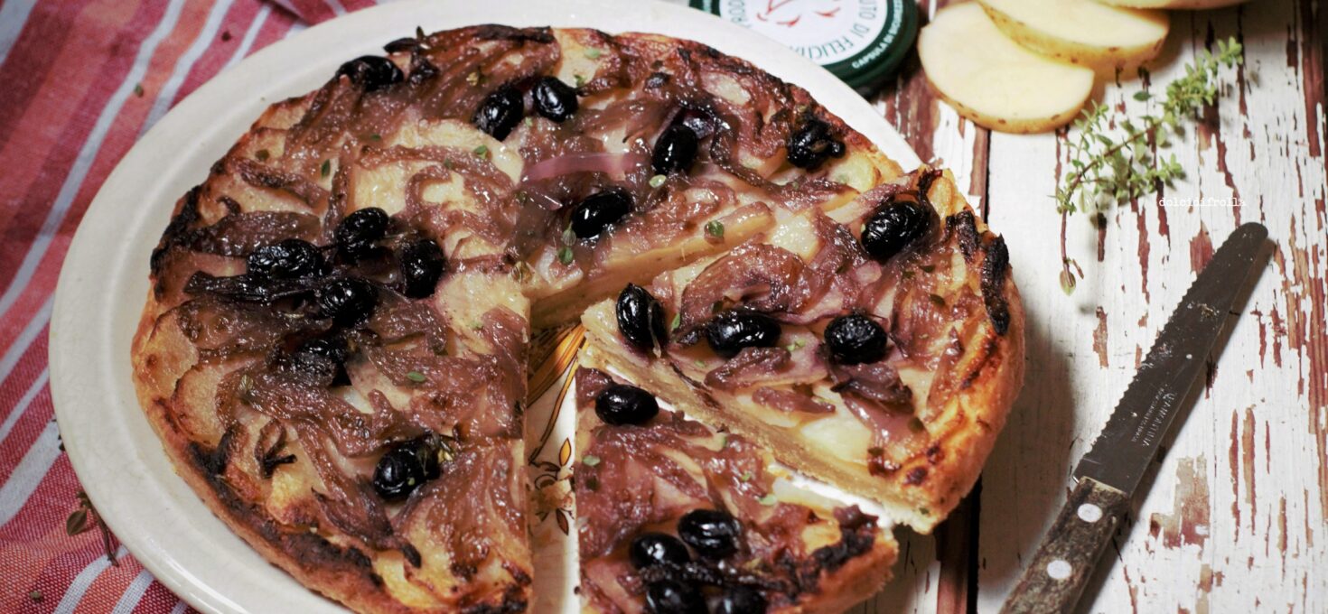 TORTA ROVESCIATA CON CIPOLLE E PATATE