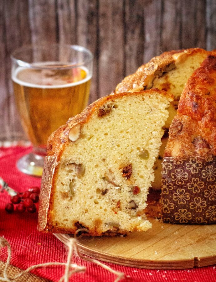 PANETTONE SALATO AL FORMAGGIO