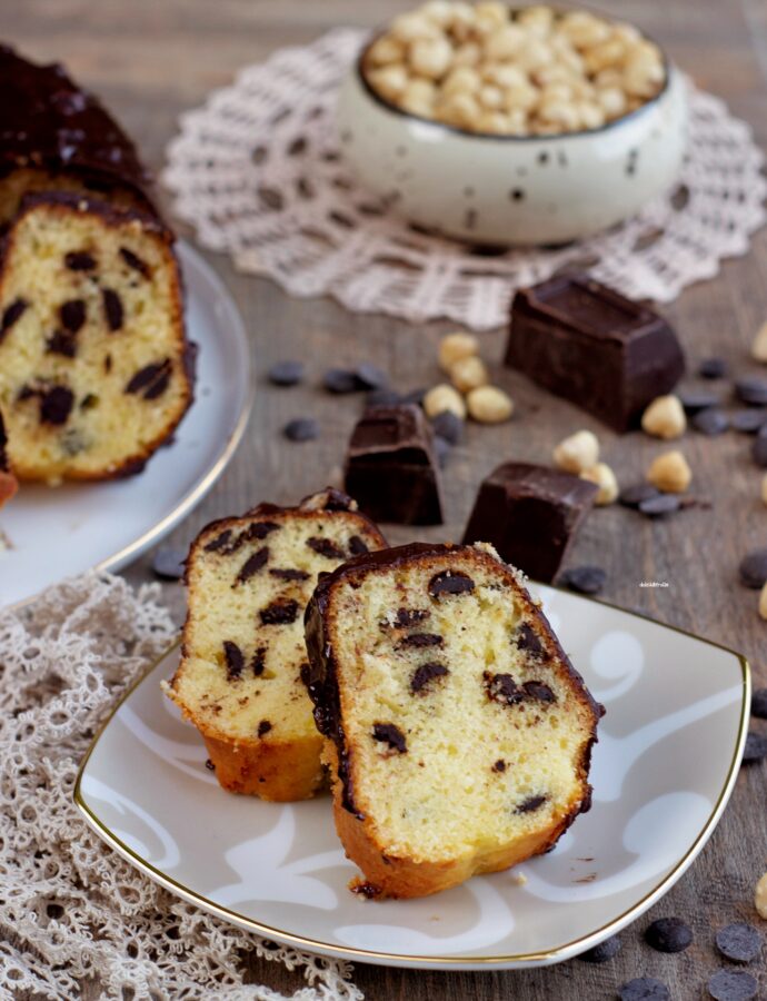 CIAMBELLA PRALINATA ALLE NOCCIOLE