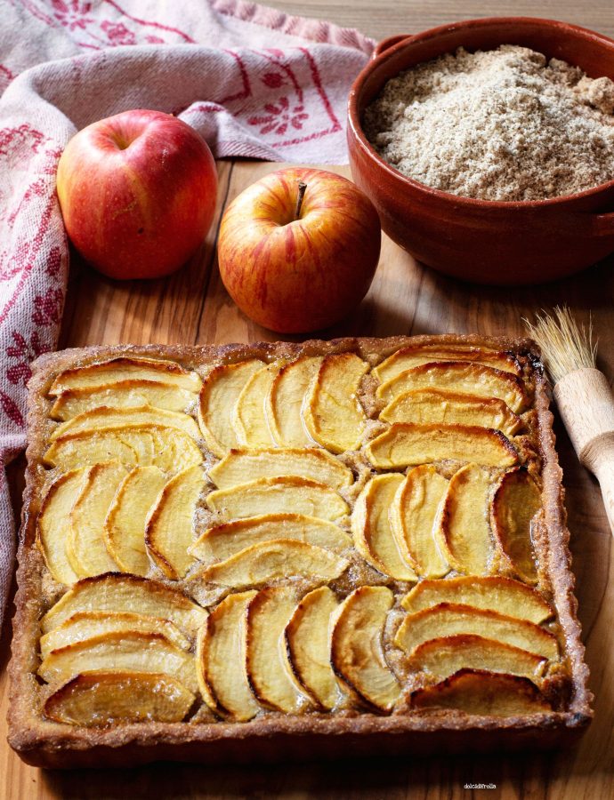 CROSTATA ALLE MELE CON FRANGIPANE ALLE NOCCIOLE