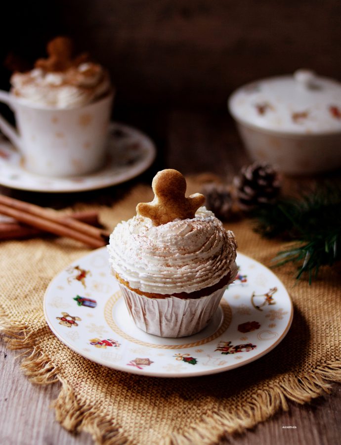 GINGERBREAD CUPCAKES