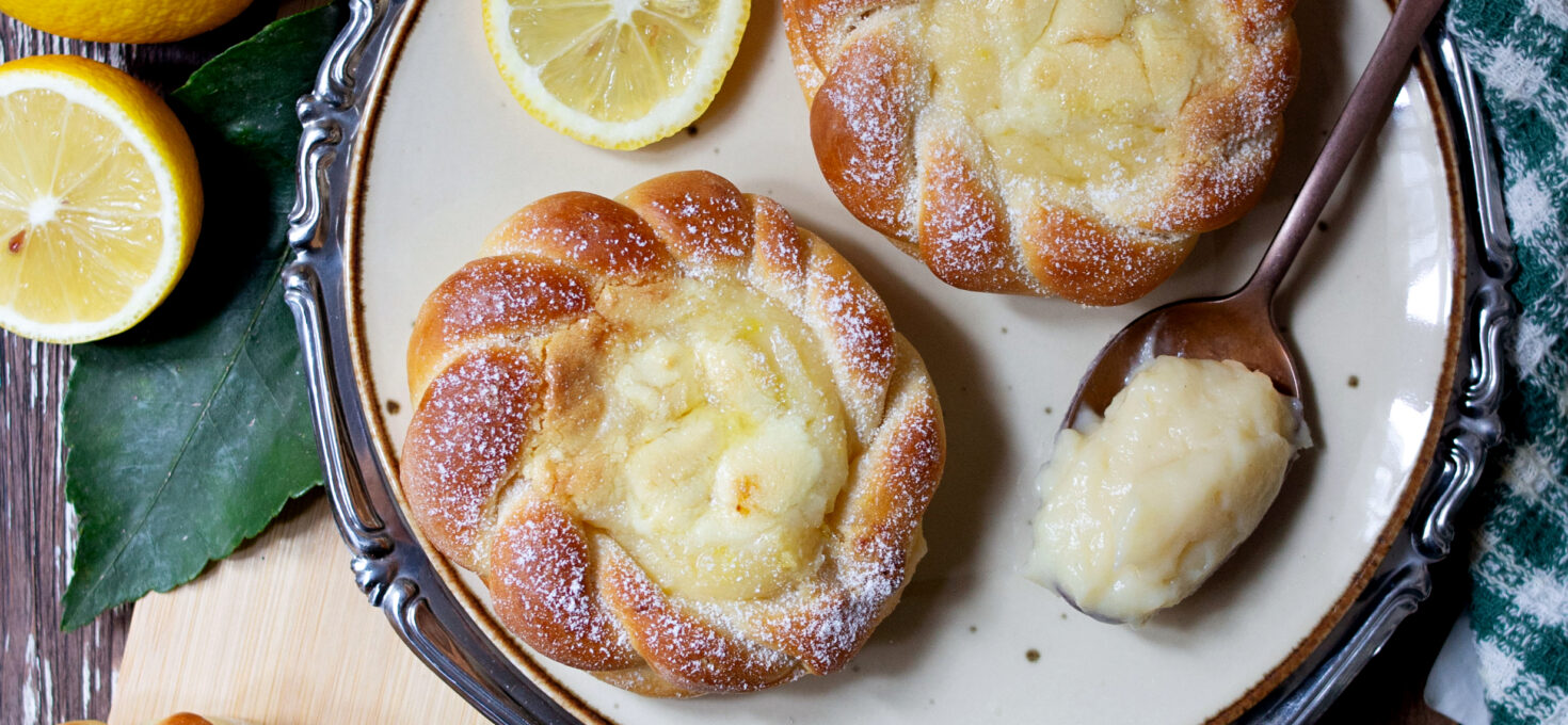 BRIOCHES CON CREMA AL LIMONE